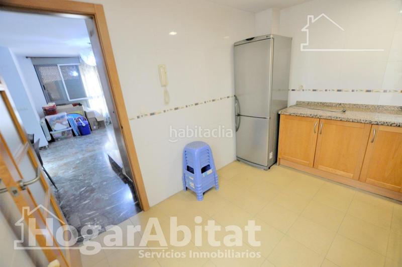 Foto 3bd7ff3d-5963-45d6-87c9-0f9b09b489b6. Casa adosada adosado amplio y luminoso con dos terrazas, dos garajes y trastero en Puçol