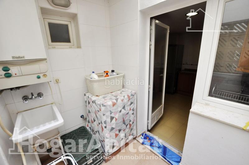 Foto 4c2d5c9f-69e4-455a-baf9-272d60dde2d6. Casa adosada adosado amplio y luminoso con dos terrazas, dos garajes y trastero en Puçol