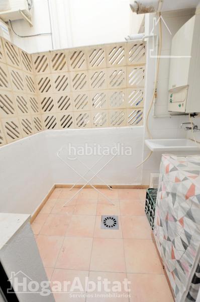 Foto a9285d5c-6d36-43b9-85cc-796f9d422999. Casa adosada adosado amplio y luminoso con dos terrazas, dos garajes y trastero en Puçol