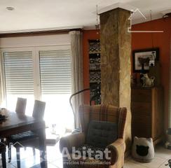 Piso  Calle manuel azaña. Amplio, esquinero y luminoso con garaje