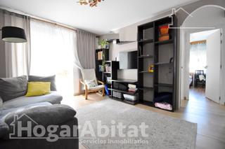 Etagenwohnung in Grau de Gandía-Marenys de Rafalcaid. Reformado con balcón cerca del puerto