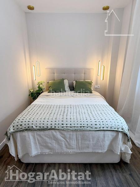 Foto 183c027d-f44c-4370-a190-8428dd77df0b. Piso totalmente reformado! acogedor, impecable y luminoso en Valencia