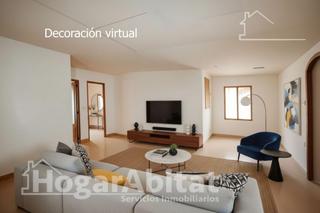 Haus  Calle algemesí. Espaciosa casa con muchas posibilidades cerca del metro