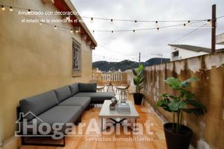 Casa  Calle calvari. Amlia casa con terraza y patio
