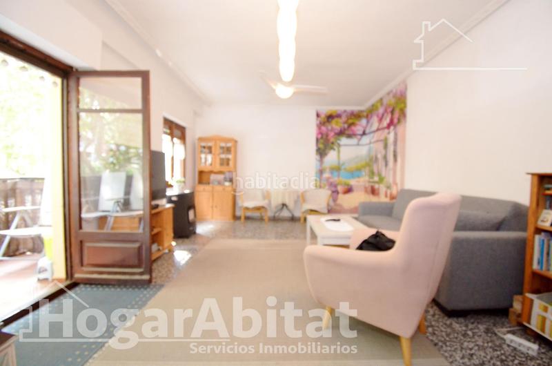 Foto 4e60ba2a-cc7e-433e-af38-c5266a054fc9. Piso centro! amplio y luminoso con ascensor y terraza en Oliva