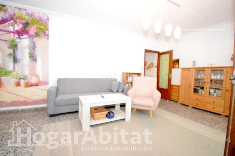 Foto a17e3ccf-cd06-4245-802e-c3895e96ec61. Piso centro! amplio y luminoso con ascensor y terraza en Oliva