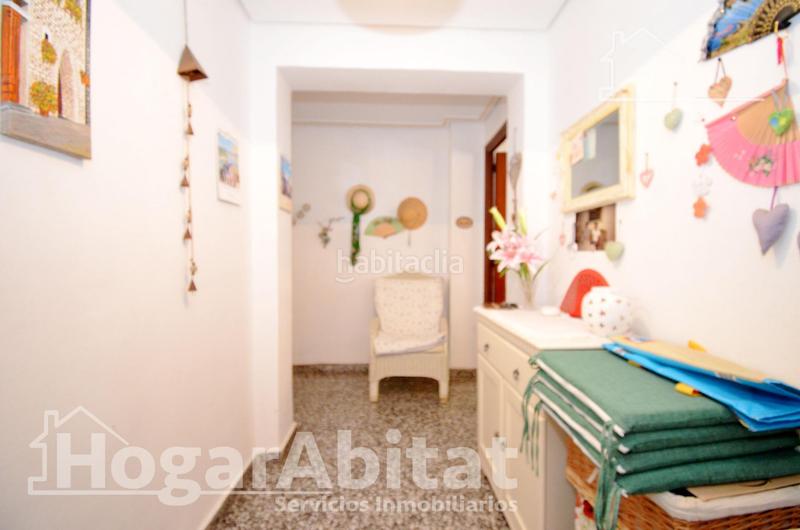 Foto e2c1c108-09b6-492c-ab6b-e1542ee41da8. Piso centro! amplio y luminoso con ascensor y terraza en Oliva