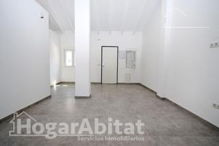 Casa a Beniparrell. Casa reformada con terraza y barbacoa