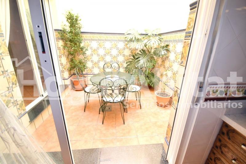 Foto 7737b57a-be0c-4406-a629-d74a8ecc838f. Casa con riscaldamento parcheggio in Centro Villarreal / Vila - real