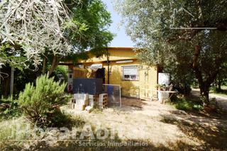 Xalet a Cheste. Oportunidad de inversión! chalet para reformar con terraza y par