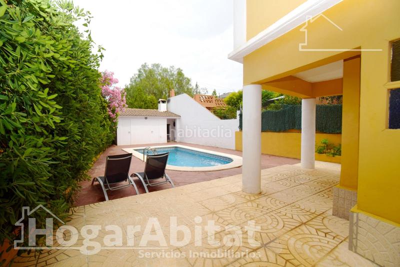Foto 005f1b78-ac60-4c94-baa6-13d4c64c5312. Chalet  espectacular! amplio y luminoso con piscina privada y terraza en Moncada
