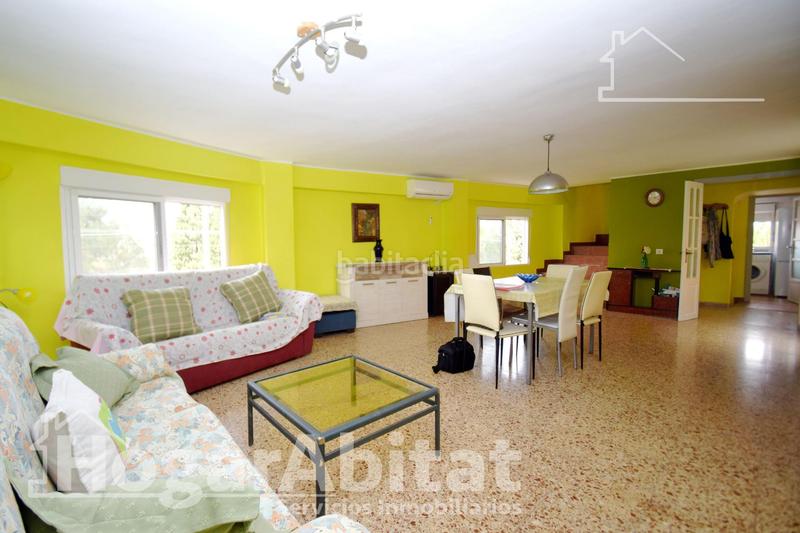 Foto 724c2de7-5c49-49b5-bf90-8a89acd901ff. Chalet  espectacular! amplio y luminoso con piscina privada y terraza en Moncada
