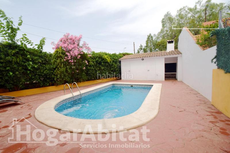 Foto d8d9ab7c-9882-40fd-9dc5-ee2523299008. Chalet  espectacular! amplio y luminoso con piscina privada y terraza en Moncada