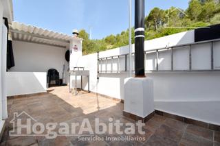 Maison à Tavernes de la Valldigna. Casa reformada con terraza y chimenea