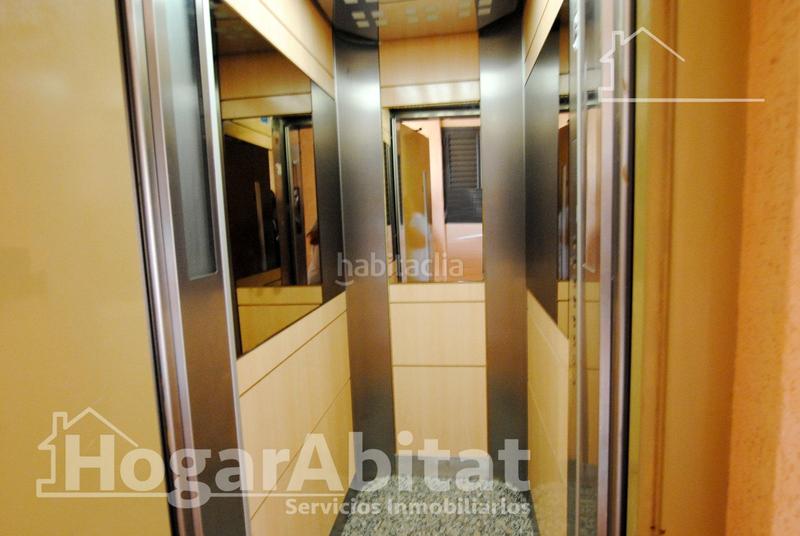 Foto ac3216e3-069d-491b-8208-5f45029649b5. Piso reformado con terraza acristalada y garaje junt a la playa en Calp