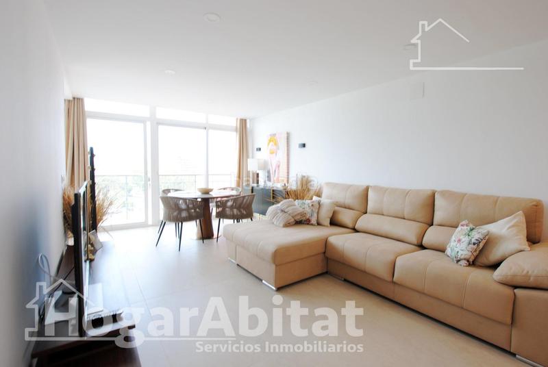 Foto e924dd68-3c77-4507-b108-d5fdaf43f63b. Piso reformado con terraza acristalada y garaje junt a la playa en Calp