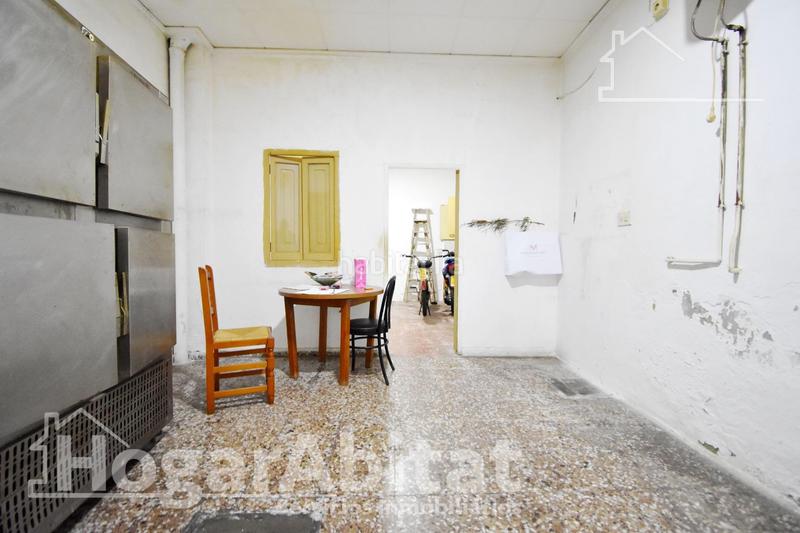 Foto 02c4a5c8-91d9-41a5-ae78-592f45b88819. Edificio in Favara