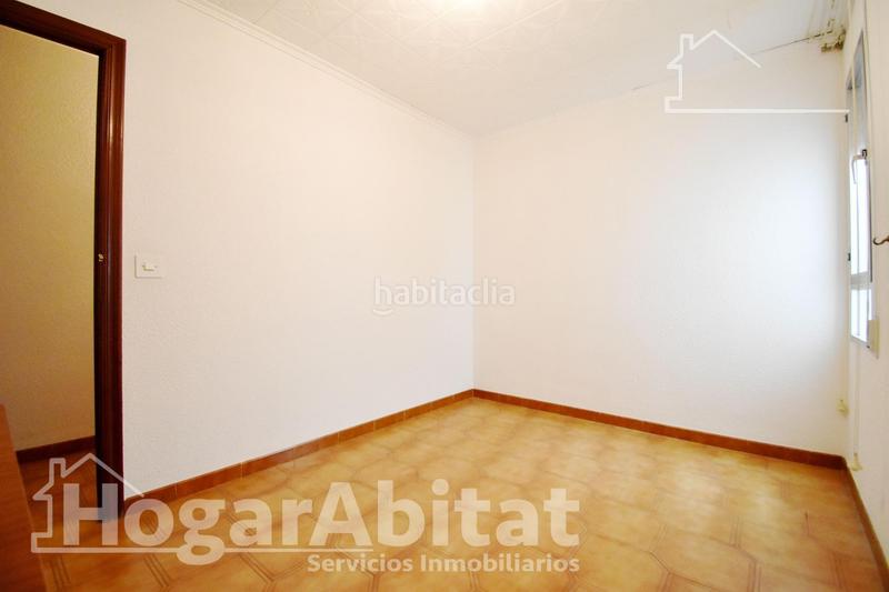 Foto 61d4c502-1e9c-4f23-8059-a579e607e2f3. Edificio in Favara