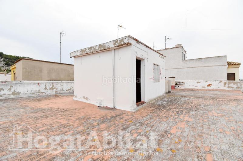 Foto 7aeab407-a2f6-46d8-8e1c-dcd95ad47382. Edificio in Favara