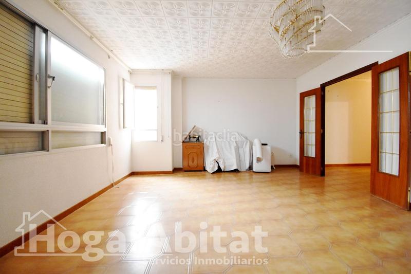 Foto 92c85e37-5039-499d-990f-adee52f97318. Edificio in Favara