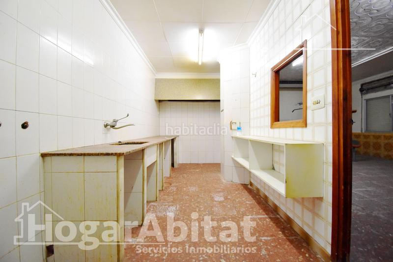 Foto 953ba68e-0a56-43c4-96a9-c98b590f5a1d. Edificio in Favara