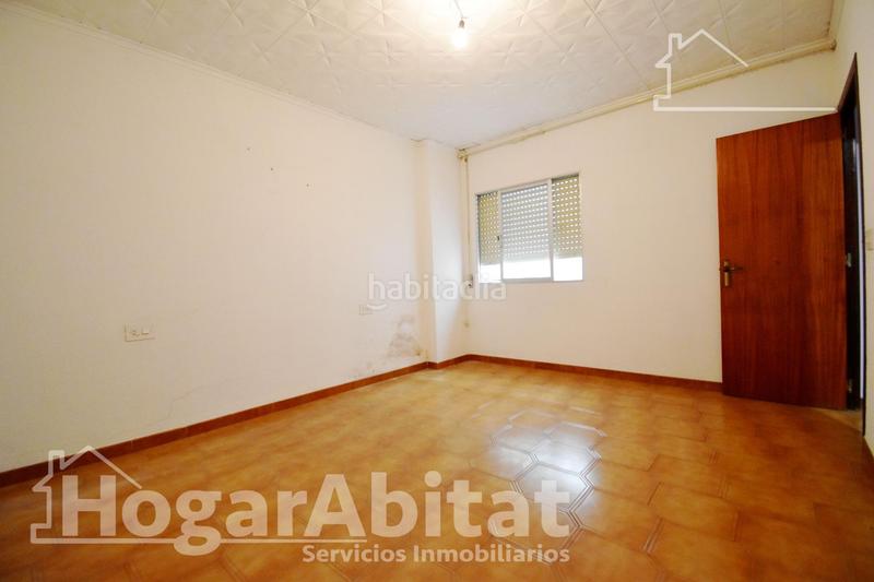 Foto a899e3cb-654a-4c5f-b21d-77974e59ebd7. Edificio in Favara