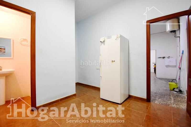 Foto b5e6facb-084d-4b96-893e-8dec76c4d631. Edificio in Favara