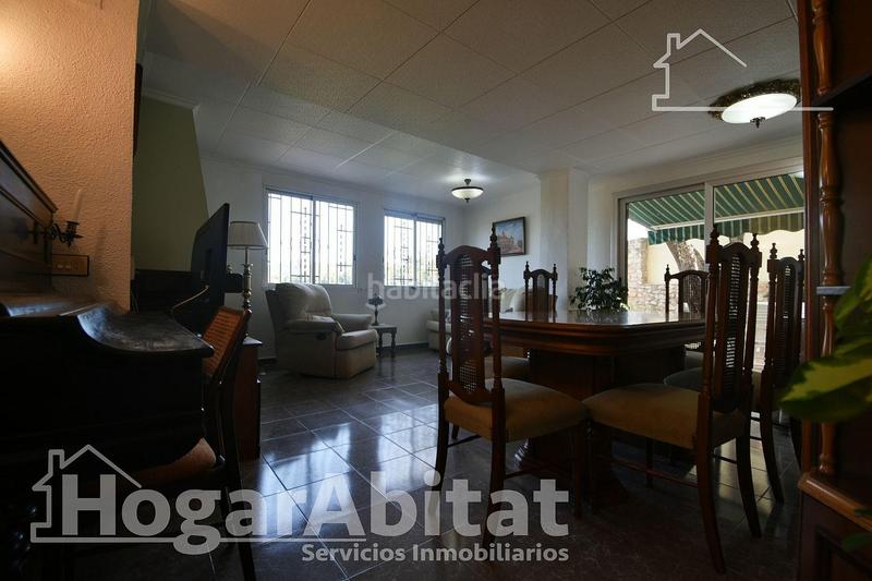 Foto 5d928e46-abcd-48ab-ae2d-23354bd2dc8e. Chalet magnífico chalet! amplio y luminoso con gran terraza de vistas panorámicas en Alzira