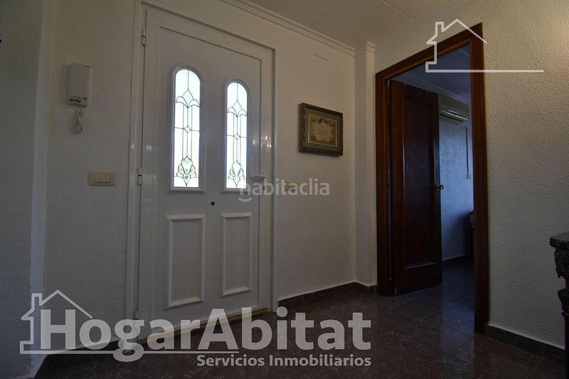 Foto dc9b0212-01ba-4aa8-b858-a16f1a86f455. Chalet magnífico chalet! amplio y luminoso con gran terraza de vistas panorámicas en Alzira