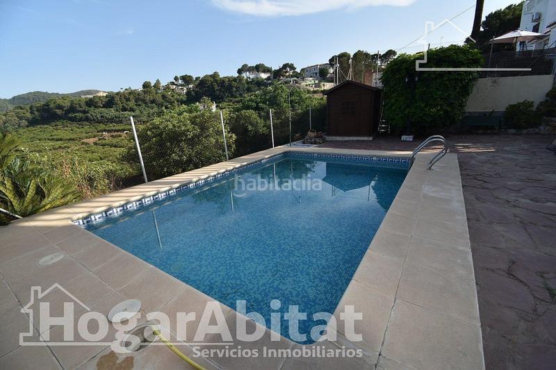 Foto e1f86f9c-3436-43d1-81a2-03a9361c21b7. Chalet magnífico chalet! amplio y luminoso con gran terraza de vistas panorámicas en Alzira