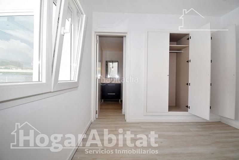 Foto 9e6324b2-a9f9-47c6-a8c1-8dd041217084. Chalet avec parking piscine dans Heliópolis Benicasim / Benicàssim