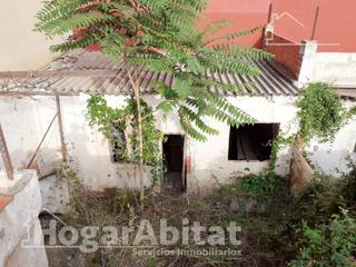 Casa a Moncada. Amplia casa con dos terrazas para hacer tu hogar de sueño