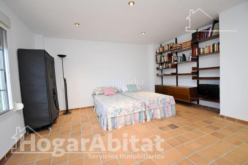 Foto 0974bb31-5183-4932-93eb-3d31808e46aa. Xalet amb calefacció aparcament piscina a Pueblo Benicasim / Benicàssim