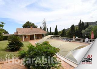 Xalet a Pueblo. Espectacular villa con piscina, terraza, garaje y jardín