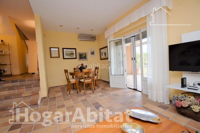 Foto f733ead3-1541-489e-9d30-1fb74c697a7c. Xalet amb calefacció aparcament piscina a Pueblo Benicasim / Benicàssim