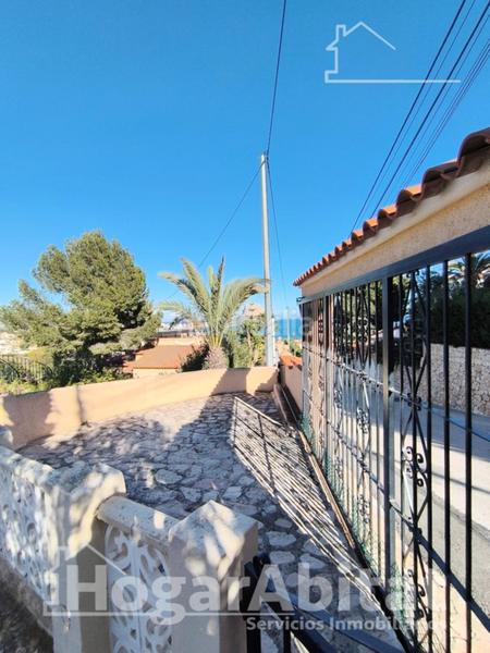 Foto 187ea1a5-c4dc-445d-aa58-6a5c235d4fb6. Chalet impresionates visitas al mar! chalet con piscina, garaje, terraza y barbacoa cerca de la playa en Calp