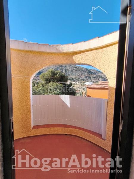 Foto de85aebe-9f73-4b55-b34f-4a648a501a36. Chalet impresionates visitas al mar! chalet con piscina, garaje, terraza y barbacoa cerca de la playa en Calp
