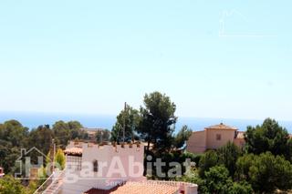 Casa a Canuta. Vistas al mar!  chalet con garaje, terraza y jardin junto a la p