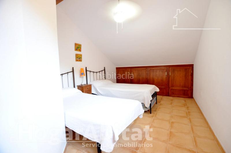 Foto 0987fffe-e05d-41c9-8b17-6e7ec3089eeb. Casa adossada amb calefacció aparcament piscina a Calp