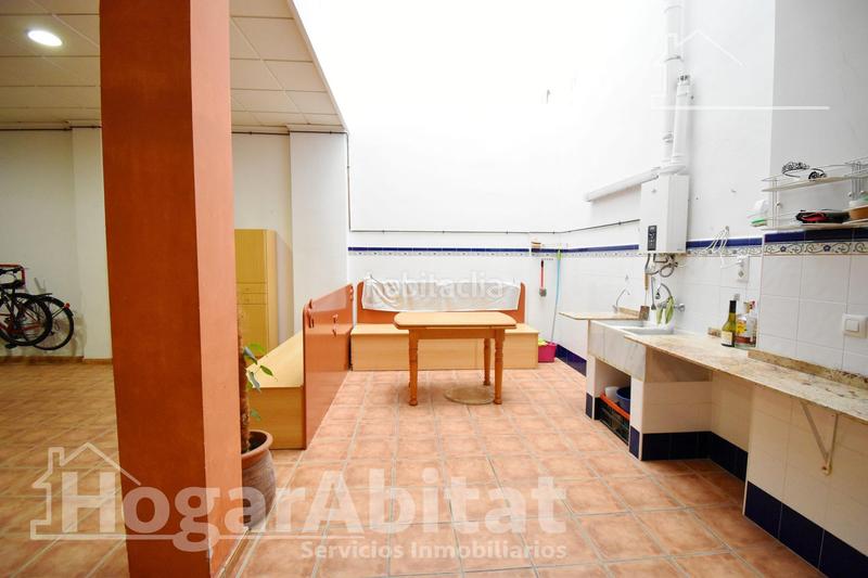 Foto 3569d33c-7333-4395-b1d5-cde87da7b0ae. Casa  seminueva con gran terraza y garaje en Xeraco