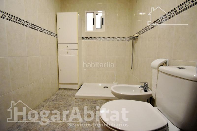 Foto 7492b115-f81c-4131-a43e-28b4445bae86. Casa  seminueva con gran terraza y garaje en Xeraco