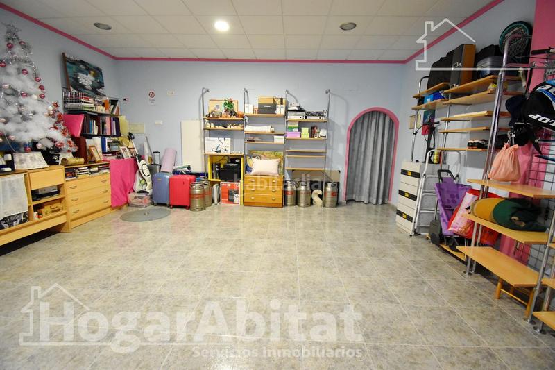 Foto aea07deb-8525-4f9a-8727-e79a3a42abaa. Casa  seminueva con gran terraza y garaje en Xeraco