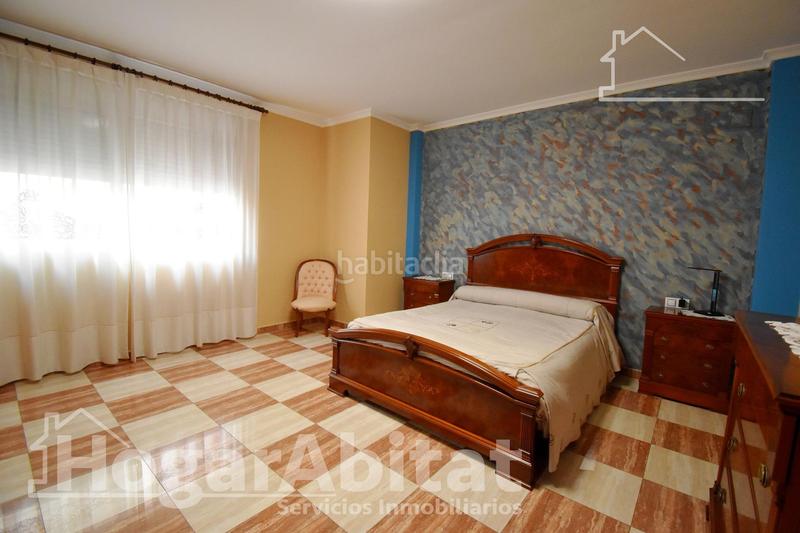 Foto c0235834-3593-4b8a-ae46-08bf55460594. Casa  seminueva con gran terraza y garaje en Xeraco