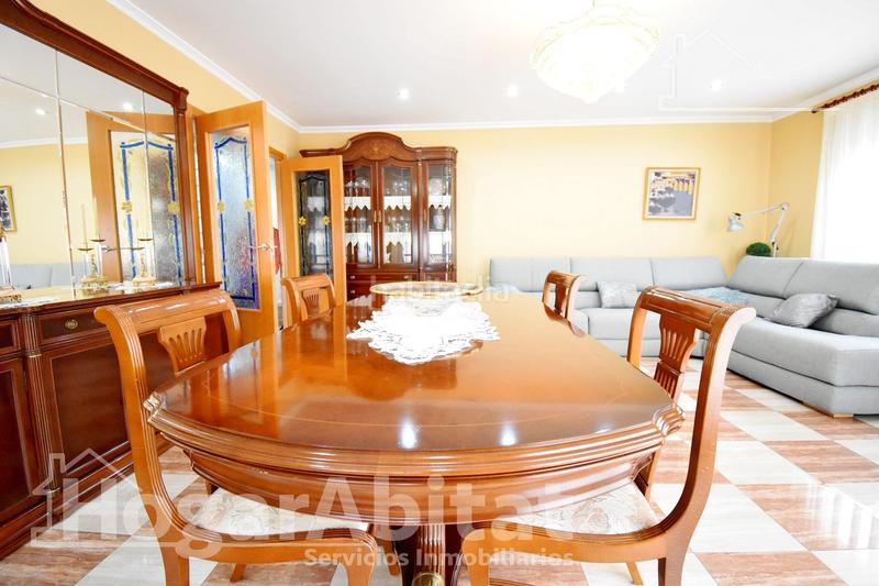 Foto d2f40632-9743-48ad-8655-d81e87f640b9. Casa  seminueva con gran terraza y garaje en Xeraco