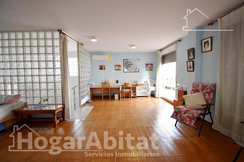 Foto f00c784c-4cf2-46c5-a7f2-6e24e8c321f2. Casa  seminueva con gran terraza y garaje en Xeraco