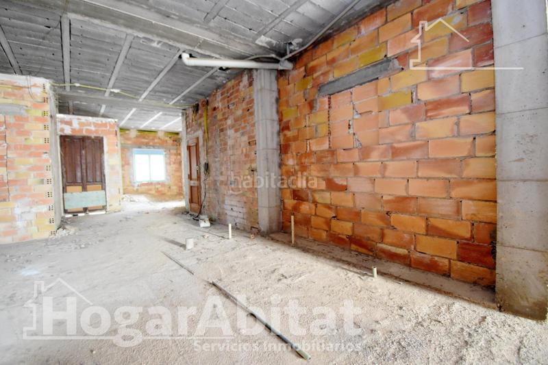 Foto 73c7f367-7cce-4850-8f78-3eff6004c2ab. Piso oportunidad! amplio piso diáfano para hacer el hogar de tus sueños en Pego