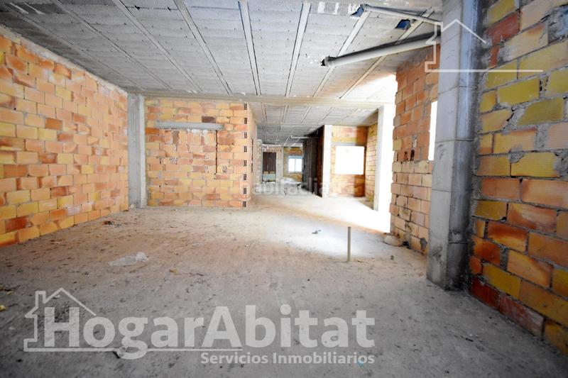 Foto 7eae562c-e21c-4865-9105-35a05e6e3c37. Piso oportunidad! amplio piso diáfano para hacer el hogar de tus sueños en Pego