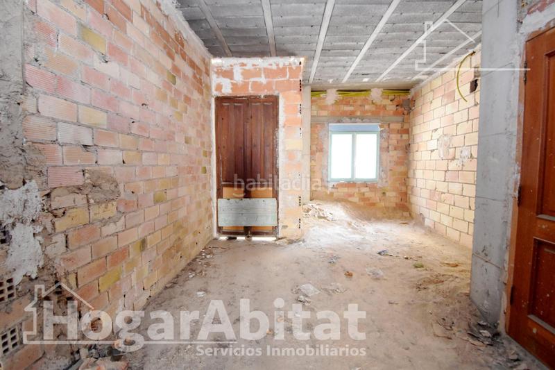Foto 8c3ac1c8-27c5-4761-82a5-80b15b8968f2. Piso oportunidad! amplio piso diáfano para hacer el hogar de tus sueños en Pego