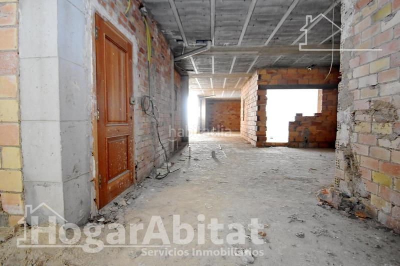 Foto 92aa2f97-cdc6-4f70-b152-2f33168d2a0e. Piso oportunidad! amplio piso diáfano para hacer el hogar de tus sueños en Pego