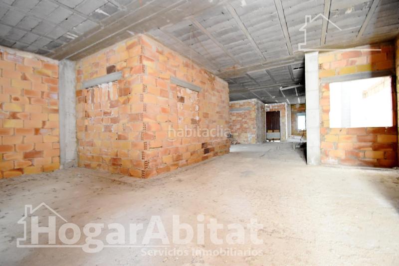 Foto e5ca04f8-fd8b-403c-a511-7b85dcf726b4. Piso oportunidad! amplio piso diáfano para hacer el hogar de tus sueños en Pego